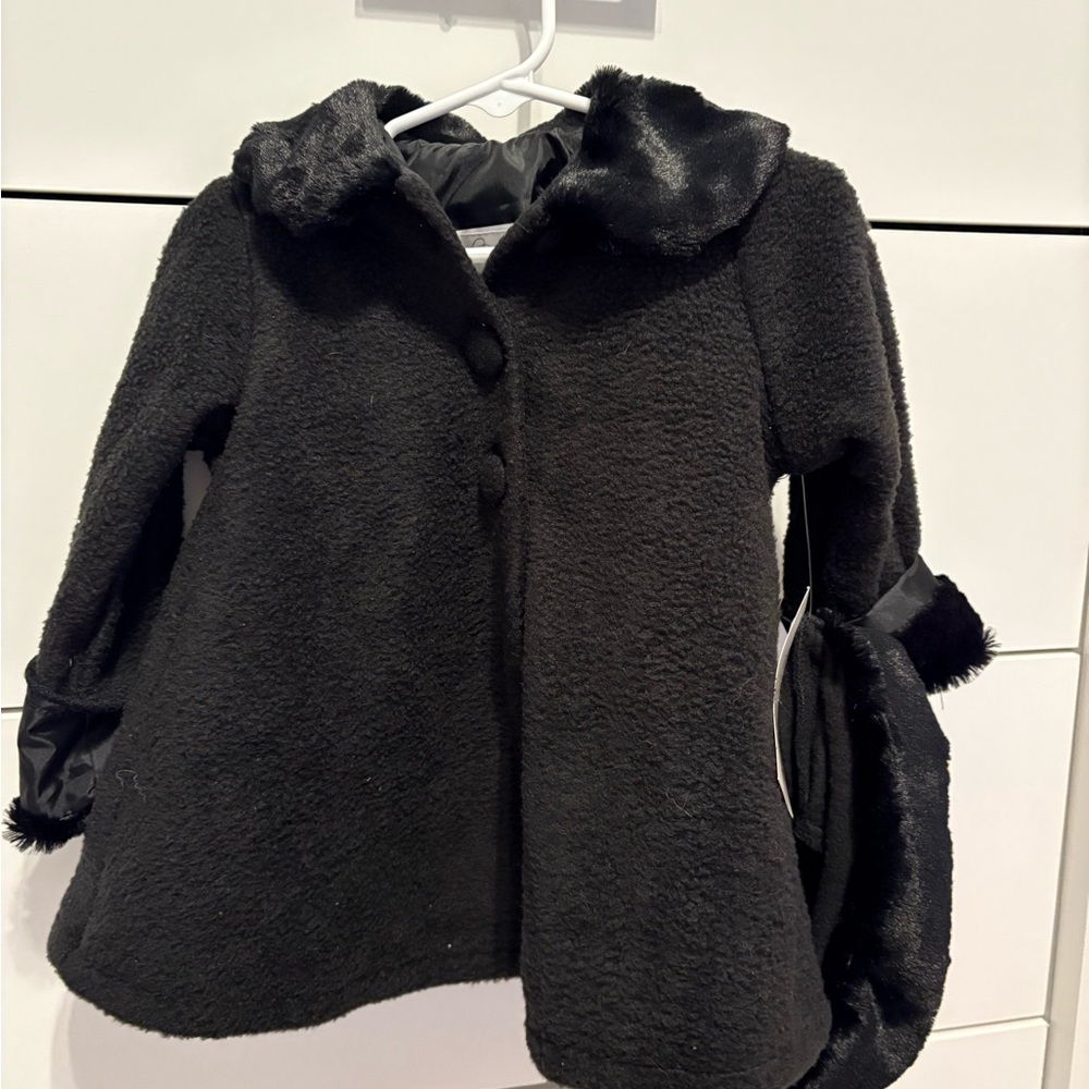 Black Fur Trim Cape with Textured Fabric and Hat
